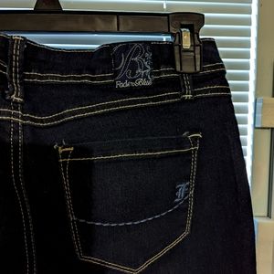 Ladies stretch jeans. Size 10